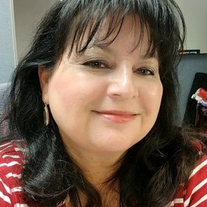 Meet your Posher, Aminta